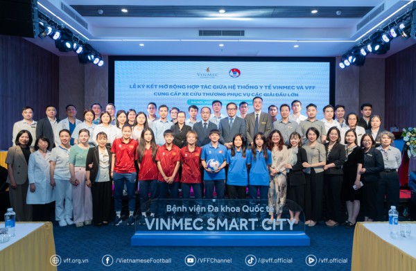 Vinmec cung cấp dịch vụ cứu thương chất lượng cao cho đội tuyển Việt Nam