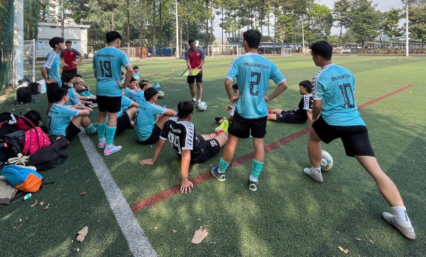 Vòng loại khu vực TP.HCM: 35 đội đấu 57 trận, khốc liệt cạnh tranh 6 suất đi Nha Trang Vòng loại khu vực TP.HCM: 35 đội đấu 57 trận, khốc liệt cạnh tranh 6 suất đi Nha Trang