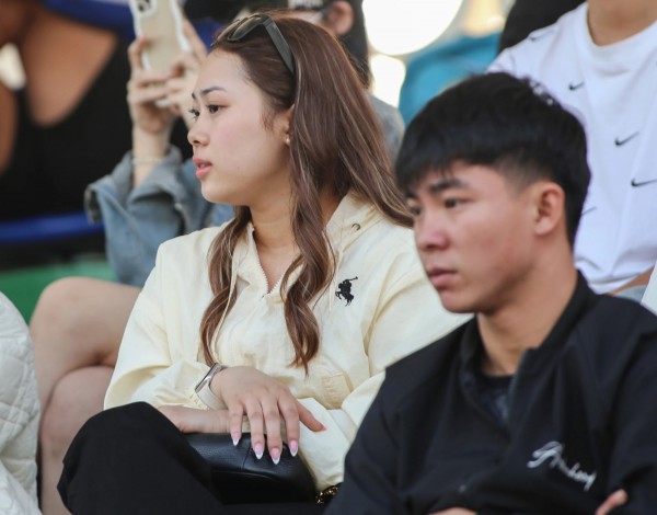 Vượt 12.000 km từ Canada về Việt Nam, 'tiếp lửa' cho bạn Vượt 12.000 km từ Canada về Việt Nam, 'tiếp lửa' cho bạn