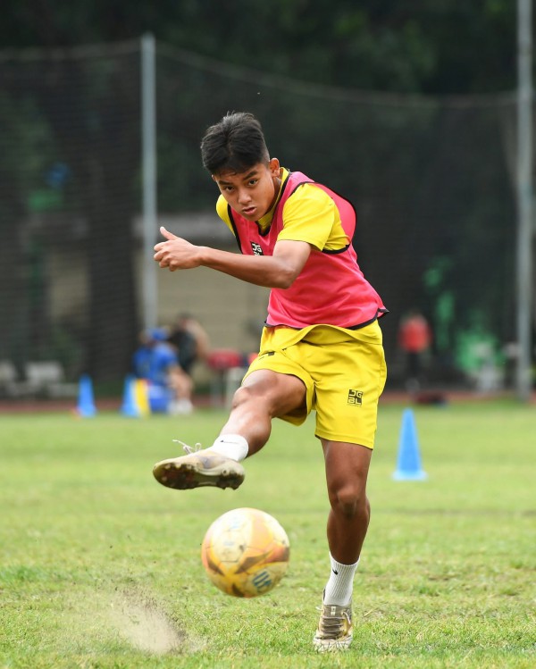 ‘Xin cha bỏ bia’ ‘Xin cha bỏ bia’