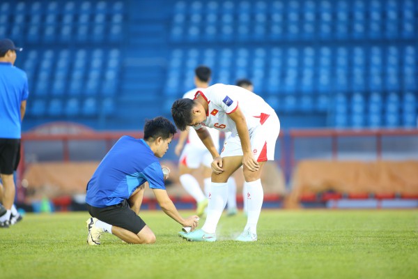 Xuất hiện nhiều tình tiết lạ trước thềm trận đội tuyển Việt Nam đấu Nepal Xuất hiện nhiều tình tiết lạ trước thềm trận đội tuyển Việt Nam đấu Nepal