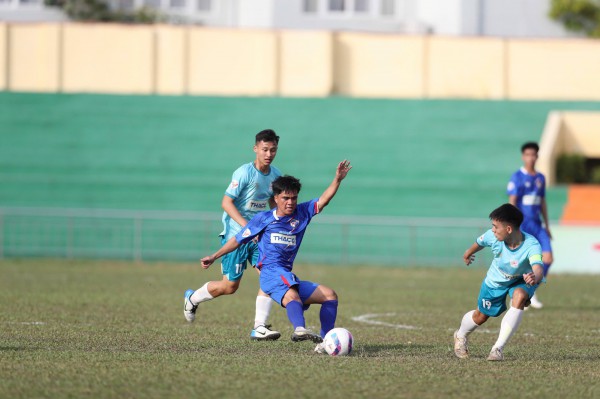 Á quân Trường ĐH TDTT Đà Nẵng 'thay máu' đội bóng, quyết tâm đổi màu huy chương Á quân Trường ĐH TDTT Đà Nẵng 'thay máu' đội bóng, quyết tâm đổi màu huy chương