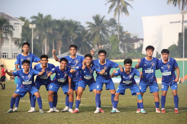 Á quân Trường ĐH TDTT Đà Nẵng 'thay máu' đội bóng, quyết tâm đổi màu huy chương Á quân Trường ĐH TDTT Đà Nẵng 'thay máu' đội bóng, quyết tâm đổi màu huy chương