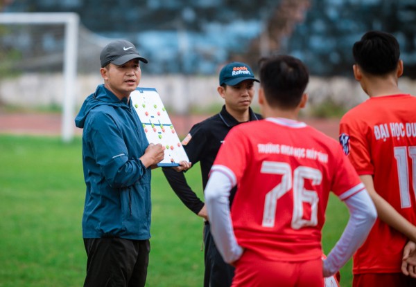 ĐH Duy Tân trẻ hóa lực lượng, sẵn sàng tạo bất ngờ ở TNSV THACO cup 2026
