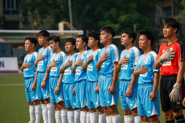 ĐH Kinh tế quốc dân: Đá phạt góc bằng cảm hứng U.23 Việt Nam và Arsenal ĐH Kinh tế quốc dân: Đá phạt góc bằng cảm hứng U.23 Việt Nam và Arsenal