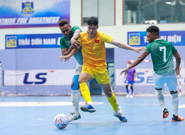 ĐT futsal Việt Nam tiếp tục thắng 5-0 trong trận giao hữu lượt về với ĐT futsal Quẩn đảo Solomon