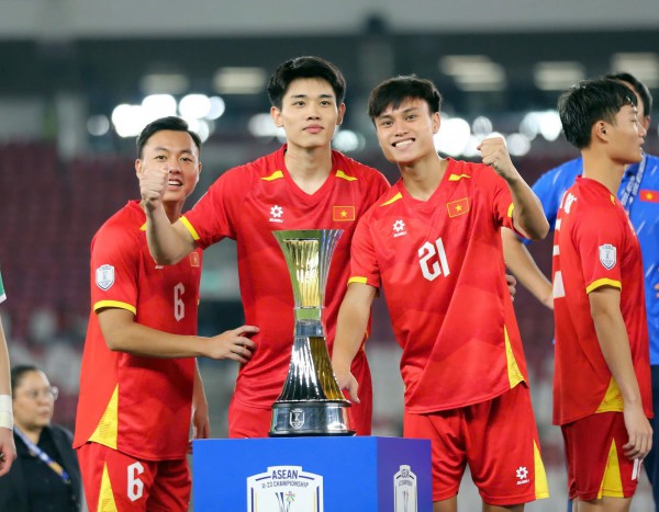 Đã rõ lý lo thầy Kim không ‘bỏ rơi’ nhân tố sát thủ này, U.23 Việt Nam rất cần anh!