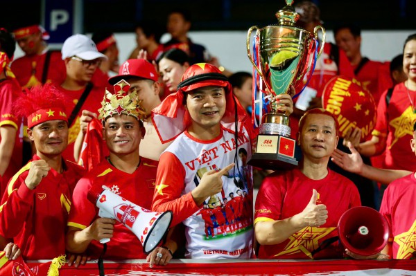 Đại kỳ Việt Nam tiếp lửa thầy trò HLV Kim Sang-sik đấu bán kết châu Á: Quyết thắng U.23 Trung Quốc