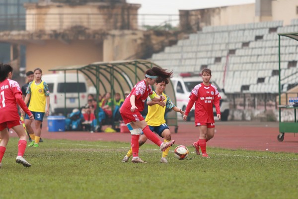 Đàn em của Huỳnh Như thắng đậm, giải U.19 nữ quốc gia đến hồi gay cấn Đàn em của Huỳnh Như thắng đậm, giải U.19 nữ quốc gia đến hồi gay cấn