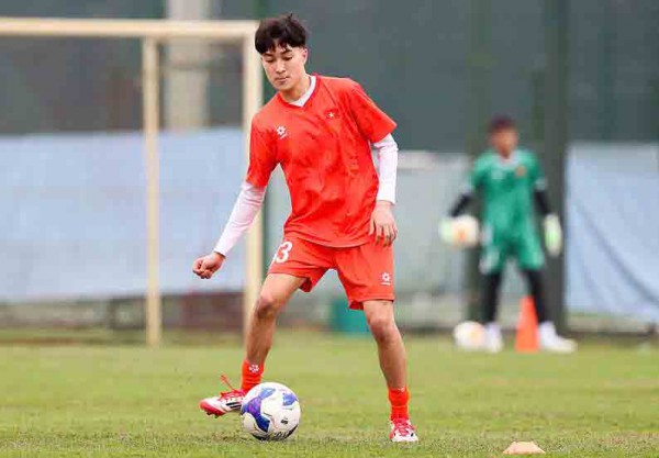 Để bóng đá Việt Nam là đất lành với cầu thủ Việt kiều Để bóng đá Việt Nam là đất lành với cầu thủ Việt kiều