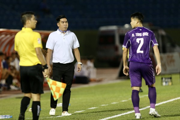 Điểm nhấn hứa hẹn khiến HLV Việt Thắng giúp Công Phượng bùng nổ tại CLB Bình Phước Điểm nhấn hứa hẹn khiến HLV Việt Thắng giúp Công Phượng bùng nổ tại CLB Bình Phước