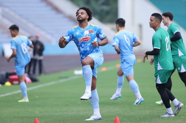 Điều HLV Kim Sang-sik còn thiếu ở đội tuyển Việt Nam