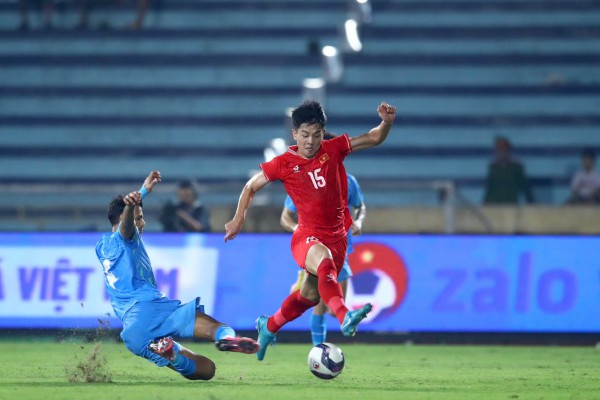 Đình Bắc và Minh Phúc báo tin vui, U.23 Việt Nam có lực lượng mạnh cho trận gặp Lào Đình Bắc và Minh Phúc báo tin vui, U.23 Việt Nam có lực lượng mạnh cho trận gặp Lào