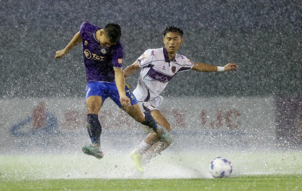 Đỗ Hoàng Hên ghi bàn giúp HLV Harry Kewell cùng Hà Nội thắng ngược nghẹt thở: ‘Tôi rất hạnh phúc’ Đỗ Hoàng Hên ghi bàn giúp HLV Harry Kewell cùng Hà Nội thắng ngược nghẹt thở: ‘Tôi rất hạnh phúc’