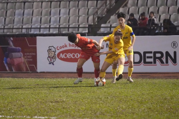 Đội U.19 TP.HCM và Phong Phú Hà Nam cùng ca khúc khải hoàn ở lượt 6 giải U.19 nữ Đội U.19 TP.HCM và Phong Phú Hà Nam cùng ca khúc khải hoàn ở lượt 6 giải U.19 nữ