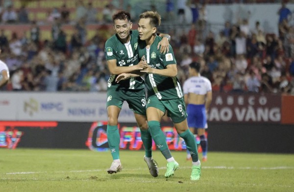 Đội của cố vấn Park Hang-seo phải thắng 'U.23 Việt Nam thu nhỏ' để lên V-League Đội của cố vấn Park Hang-seo phải thắng 'U.23 Việt Nam thu nhỏ' để lên V-League