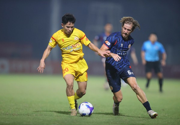 Đội của cố vấn Park Hang-seo phải thắng 'U.23 Việt Nam thu nhỏ' để lên V-League Đội của cố vấn Park Hang-seo phải thắng 'U.23 Việt Nam thu nhỏ' để lên V-League