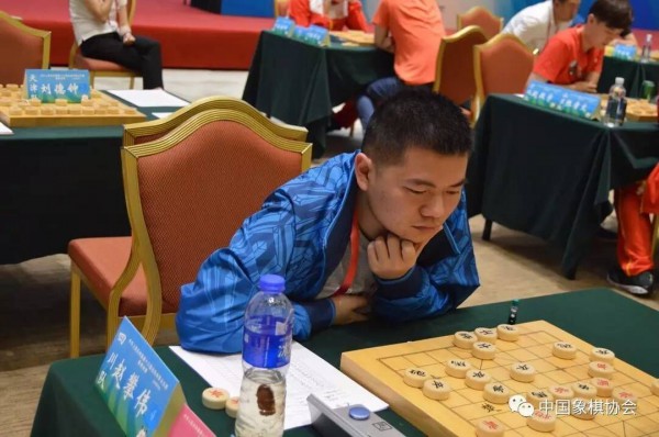 Đối thủ của Lại Lý Huynh ở bán kết cờ tướng Ngũ Dương Bôi mạnh cỡ nào? Đối thủ của Lại Lý Huynh ở bán kết cờ tướng Ngũ Dương Bôi mạnh cỡ nào?