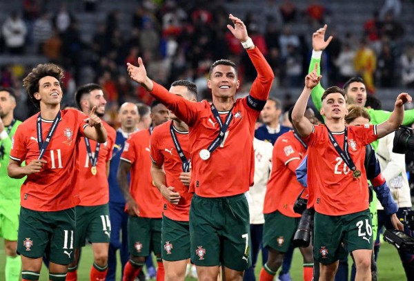 Đội tuyển Bồ Đào Nha chốt danh sách World Cup 2026: Bất ngờ với Ronaldo? Đội tuyển Bồ Đào Nha chốt danh sách World Cup 2026: Bất ngờ với Ronaldo?