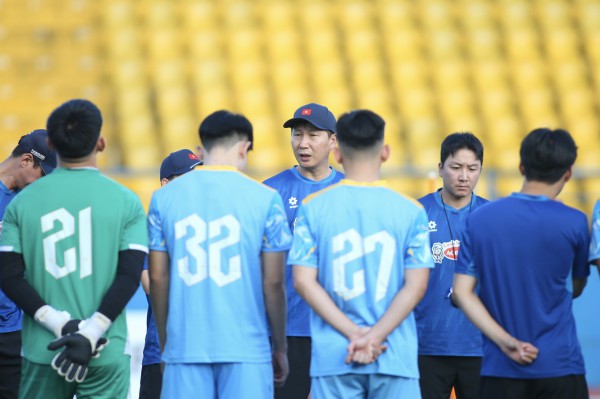 Đội tuyển Việt Nam có thể đấu Nepal bằng đội hình trẻ nhất lịch sử Đội tuyển Việt Nam có thể đấu Nepal bằng đội hình trẻ nhất lịch sử