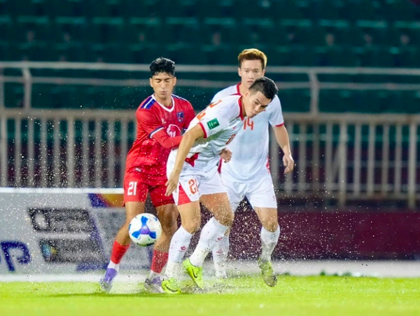 Đội tuyển Việt Nam phong độ chỉ ‘xuống’ nhất thời, đẳng cấp liệu có là mãi mãi? Đội tuyển Việt Nam phong độ chỉ ‘xuống’ nhất thời, đẳng cấp liệu có là mãi mãi?