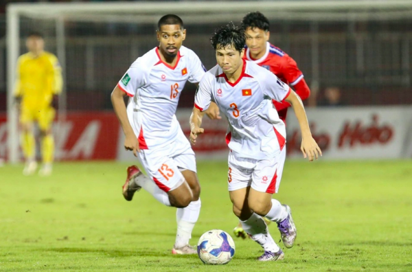 Đội tuyển Việt Nam phong độ chỉ ‘xuống’ nhất thời, đẳng cấp liệu có là mãi mãi? Đội tuyển Việt Nam phong độ chỉ ‘xuống’ nhất thời, đẳng cấp liệu có là mãi mãi?