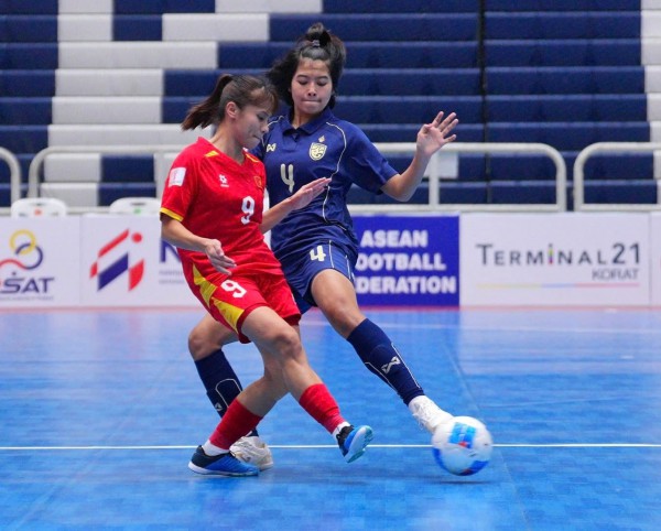 Đội tuyển futsal nữ Việt Nam thành cựu vô địch khu vực, tranh HCĐ với Indonesia ngày nào?