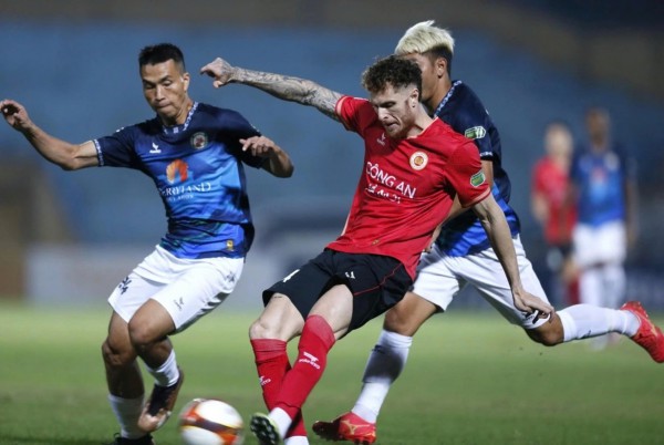 Ông Kim Sang-sik chờ nguyên liệu hảo hạng Ông Kim Sang-sik chờ nguyên liệu hảo hạng