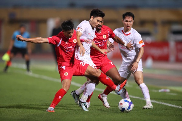 Ông Kim phát hiện sao mai tỏa sáng, đúng vào vị trí U.23 Việt Nam đang thiếu Ông Kim phát hiện sao mai tỏa sáng, đúng vào vị trí U.23 Việt Nam đang thiếu