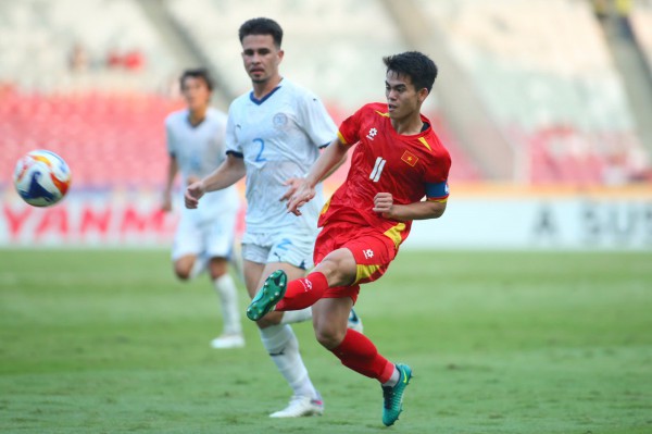 Ông Kim xoay tua băng đội trưởng U.23 Việt Nam, tính toán dài hơi tìm thủ lĩnh đích thực Ông Kim xoay tua băng đội trưởng U.23 Việt Nam, tính toán dài hơi tìm thủ lĩnh đích thực