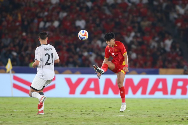 Ông Kim xoay tua băng đội trưởng U.23 Việt Nam, tính toán dài hơi tìm thủ lĩnh đích thực Ông Kim xoay tua băng đội trưởng U.23 Việt Nam, tính toán dài hơi tìm thủ lĩnh đích thực