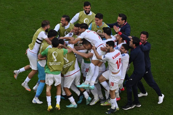 HLV tuyển Mỹ: ‘Không có chính trị ở trận gặp Iran tại World Cup 2022’ HLV tuyển Mỹ: ‘Không có chính trị ở trận gặp Iran tại World Cup 2022’