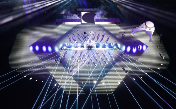 Lễ khai mạc World Cup 2022: Mãn nhãn bữa tiệc âm thanh ánh sáng