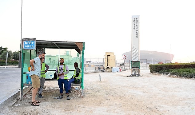 Mặt trái của sự hào nhoáng World Cup 2022 tại Qatar Mặt trái của sự hào nhoáng World Cup 2022 tại Qatar