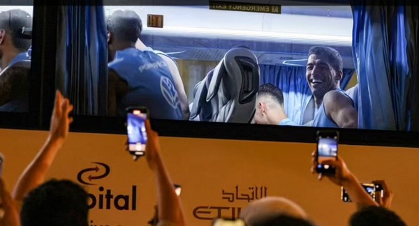 Messi và Suarez cùng đội tuyển mang cả tấn thịt đến World Cup 2022 ở Qatar