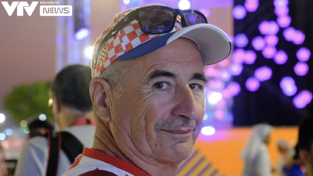 Muôn hình vạn trạng phong cách mũ cổ vũ World Cup 2022 của CĐV Croatia