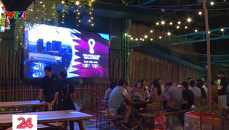 Người hâm mộ háo hức chờ đón World Cup 2022