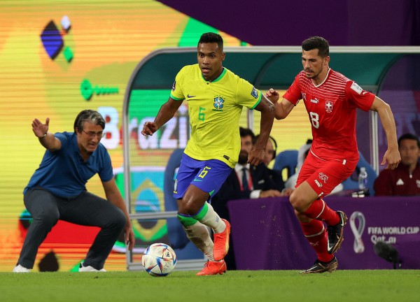 Tuyển Brazil đau đầu vì có thêm cầu thủ chấn thương