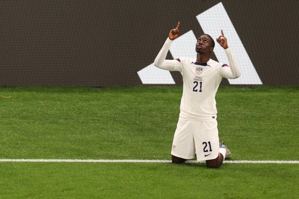 World Cup 2022: Con trai huyền thoại George Weah vượt mặt cha trong màu áo tuyển Mỹ World Cup 2022: Con trai huyền thoại George Weah vượt mặt cha trong màu áo tuyển Mỹ