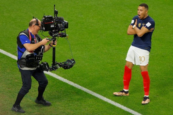 World Cup 2022: Mbappe giải thích lý do né tránh nhà báo khiến LĐBĐ Pháp bị phạt