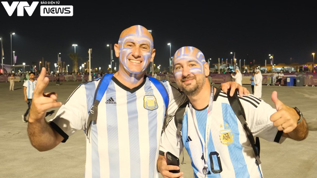 World Cup 2022: "Đại chiến" phục trang trước thềm cuộc đọ sức Mexico - Argentina