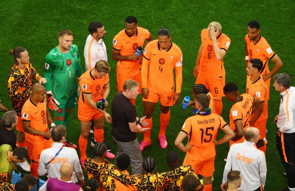Depay gây phẫn nộ vì đánh vào mặt cầu thủ Nhật Bản, video lộ chứng cứ ‘rành rành’: VAR bị réo tên Depay gây phẫn nộ vì đánh vào mặt cầu thủ Nhật Bản, video lộ chứng cứ ‘rành rành’: VAR bị réo tên