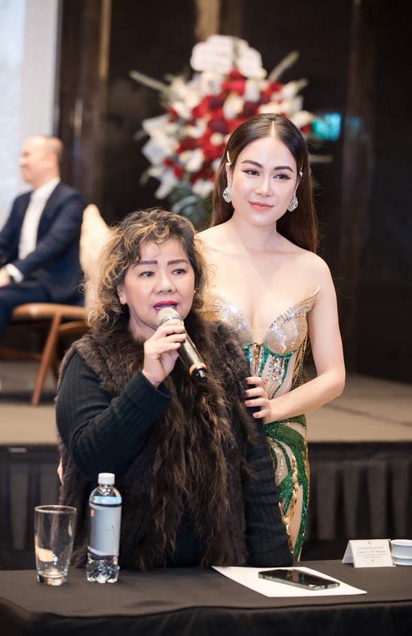Hoa hậu Tuyết Nga: "Không có NSND Thanh Hoa thì không có tôi hôm nay"