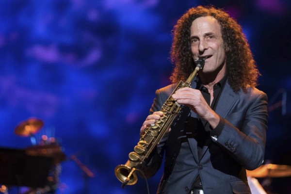 Huyền thoại saxophone Kenny G trở lại Việt Nam làm concert