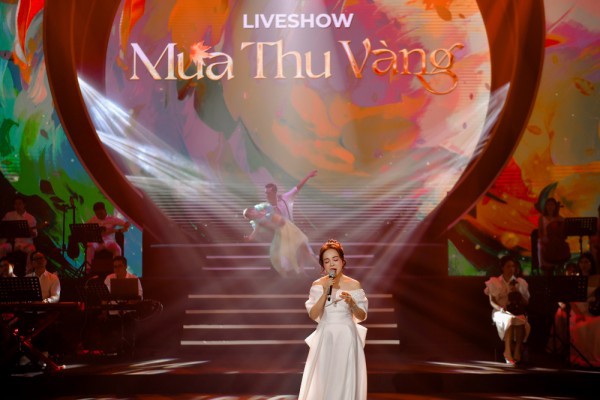 Liveshow “Mùa thu vàng” đầy cảm xúc của Học viện Âm nhạc Quốc gia