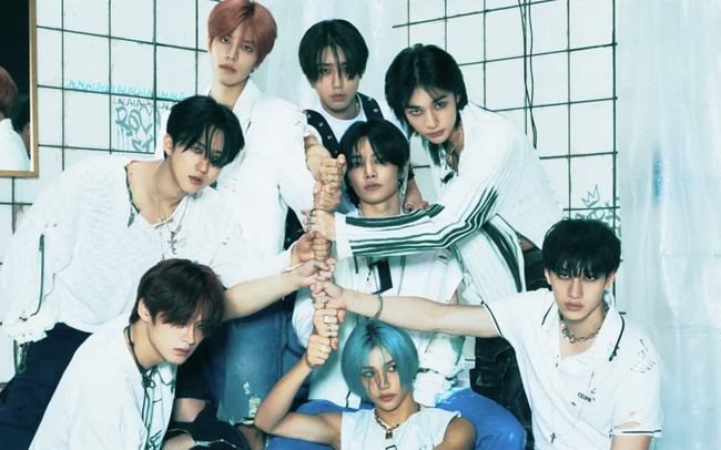 Stray Kids lần đầu lọt top BXH Billboard Hot 100