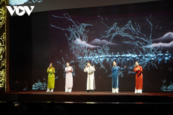 “Đàn chim Việt” – Đêm nhạc hoành tráng, xúc động tôn vinh nhạc sỹ Văn Cao