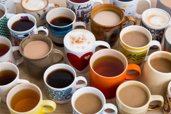 Cà phê và trà: Loại nào tốt cho sức khỏe hơn?