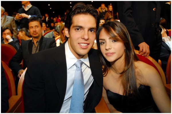 Tin tức gây sốt MXH: Kaká bị vợ bỏ vì "quá hoàn hảo", thực hư ra sao?