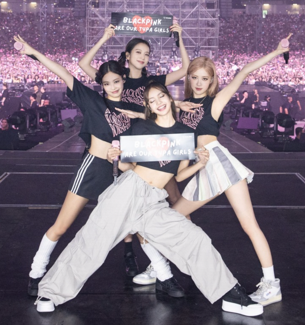 Vé concert BLACKPINK được rao bán lên đến 25 triệu, thị trường hỗn loạn, rủi ro lừa đảo